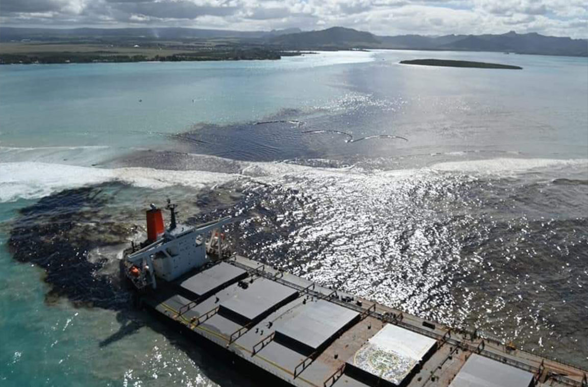 Mauritius Oil Spill Disaster Worsens; Island Declares Environmental ...