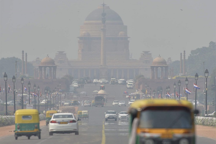 weather-update-delhi-enjoys-a-warm-morning-moderate-air-quality